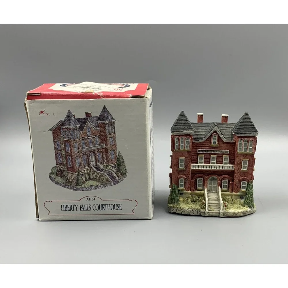The Americana Collection -Liberty Falls - Liberty Falls Courthouse - AH34
